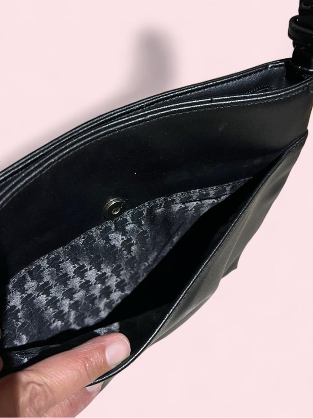 Karl Lagerfeld Black Bow-Accent Crossbody Bag - Picture 5 of 8